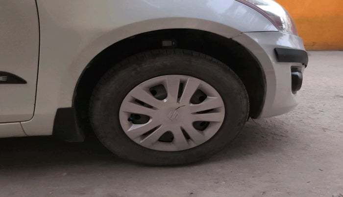 2013 Maruti Swift Dzire VDI, Diesel, Manual, 73,951 km, tyre