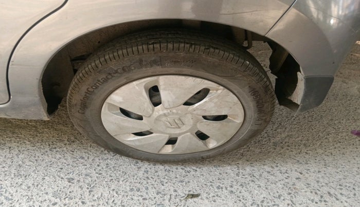 2015 Maruti Celerio ZXI AMT, Petrol, Automatic, 60,000 km, tyre