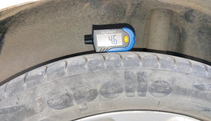 2015 Ford New Figo TITANIUM1.5 DIESEL, Diesel, Manual, 1,24,900 km, tyre