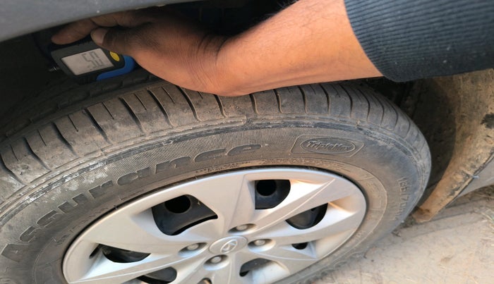 2018 Hyundai Elite i20 MAGNA EXECUTIVE 1.2, Petrol, Manual, 28,894 km, tyre