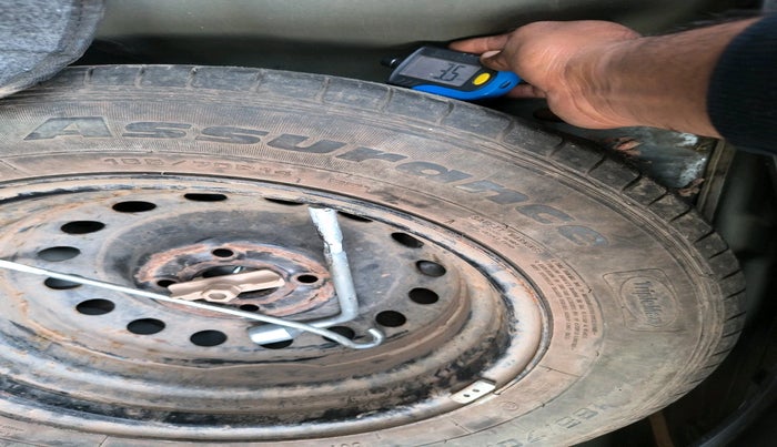 2018 Hyundai Elite i20 MAGNA EXECUTIVE 1.2, Petrol, Manual, 28,894 km, tyre