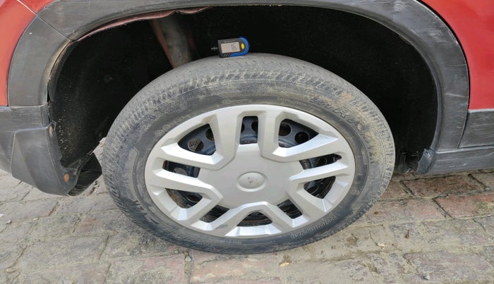 2017 Maruti Vitara Brezza LDI (O), Diesel, Manual, 62,573 km, tyre