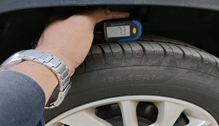 2016 Mahindra Kuv100 K8 6 STR, Petrol, Manual, 44,946 km, tyre