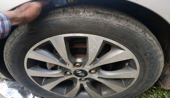 2013 Hyundai Verna FLUIDIC 1.6 VTVT SX OPT AT, Petrol, Automatic, 39,866 km, tyre