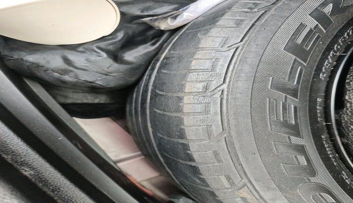 2018 Hyundai Creta SX AT 1.6 DIESEL, Diesel, Automatic, 1,93,137 km, tyre