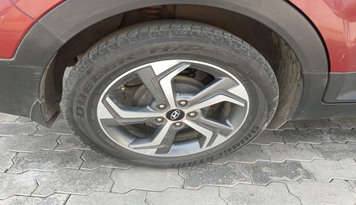 2018 Hyundai Creta SX AT 1.6 DIESEL, Diesel, Automatic, 1,93,137 km, tyre