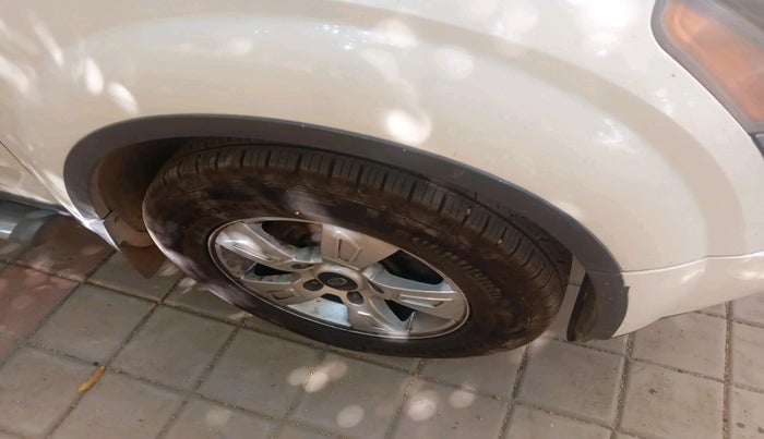 2014 Mahindra XUV500 W8, Diesel, Manual, 7,00,001 km, tyre