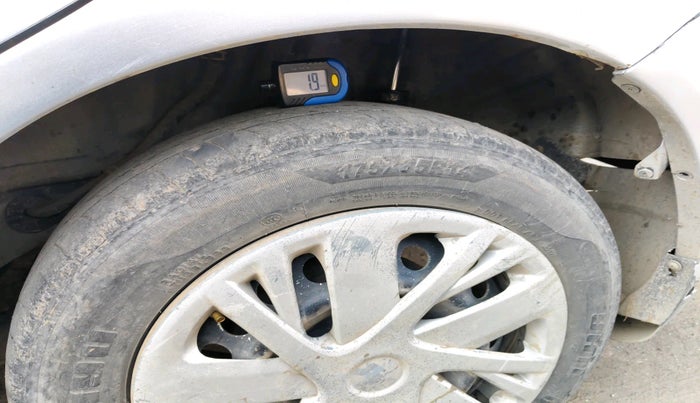 2014 Honda Amaze 1.5L I-DTEC E, Diesel, Manual, 1,16,177 km, tyre