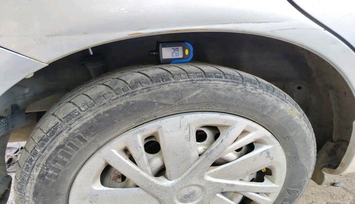 2014 Honda Amaze 1.5L I-DTEC E, Diesel, Manual, 1,16,177 km, tyre