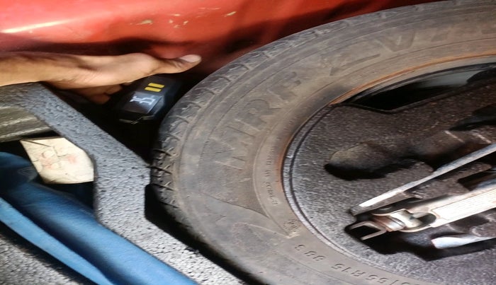 2015 Maruti Ciaz VXI, Petrol, Manual, 1,49,572 km, tyre