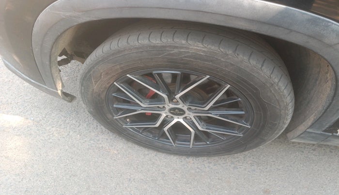 2019 MG HECTOR SHARP 2.0 DIESEL, Diesel, Manual, 84,873 km, tyre