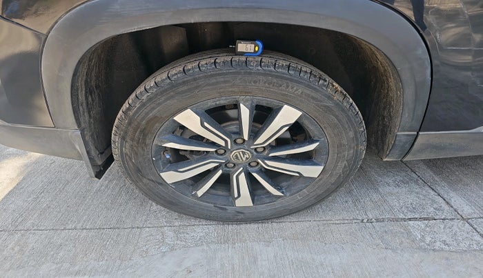 2020 MG HECTOR SHARP 1.5 DCT PETROL, Petrol, Automatic, 85,000 km, tyre