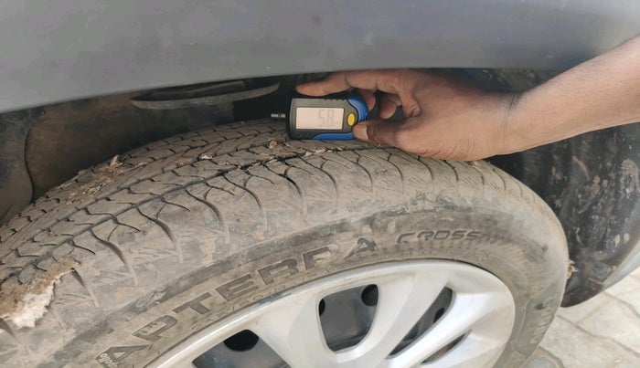 2024 Maruti Grand Vitara SIGMA SMART HYBRID, Petrol, Manual, 17,221 km, tyre