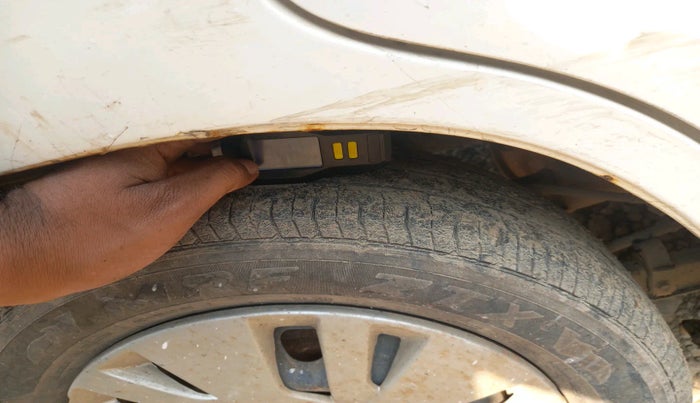 2012 Maruti Zen Estilo VXI, Petrol, Manual, 1,78,484 km, tyre