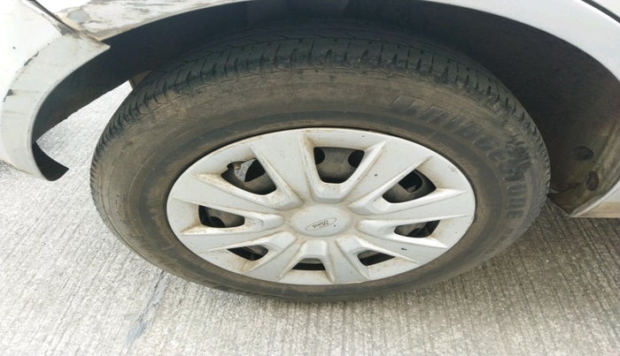 2013 Ford Figo EXI 1.4 DIESEL, Diesel, Manual, 1,41,517 km, tyre