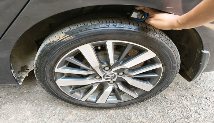 2020 Honda City 1.5L I-VTEC ZX, Petrol, Manual, 78,579 km, tyre