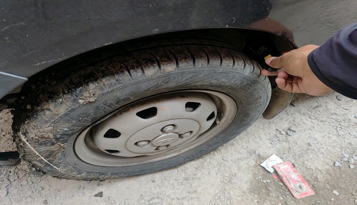 2012 Hyundai Santro Xing GL, Petrol, Manual, 1,03,208 km, tyre