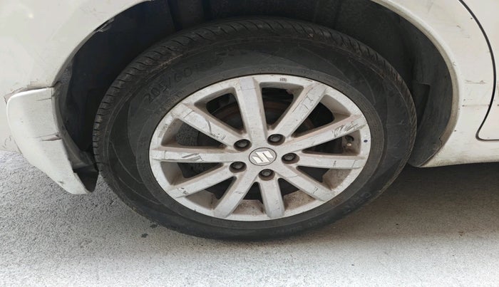 2010 Maruti SX4 ZXI AT, Petrol, Automatic, 97,584 km, tyre