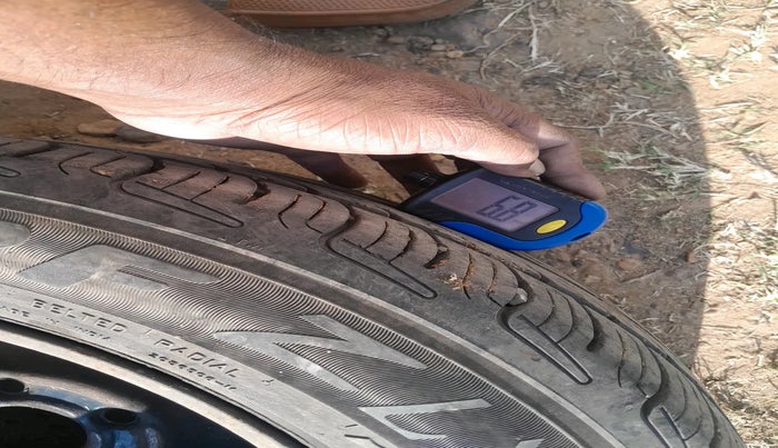 2010 Skoda Fabia CLASSIC 1.2 MPI, Petrol, Manual, 37,841 km, tyre