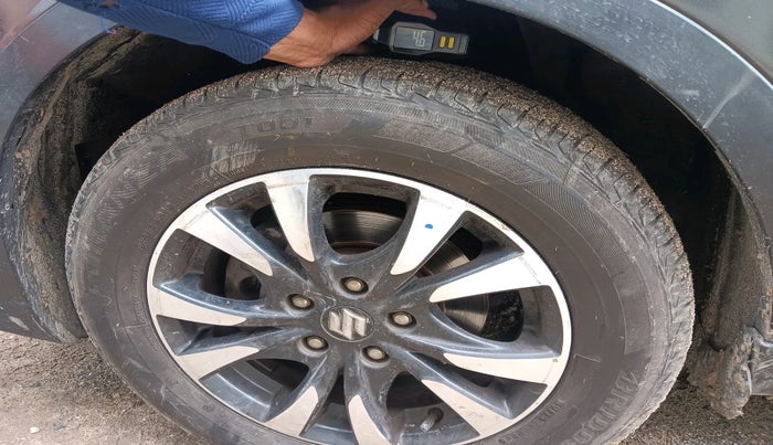 2017 Maruti S Cross ZETA 1.3, Diesel, Manual, 1,29,314 km, tyre