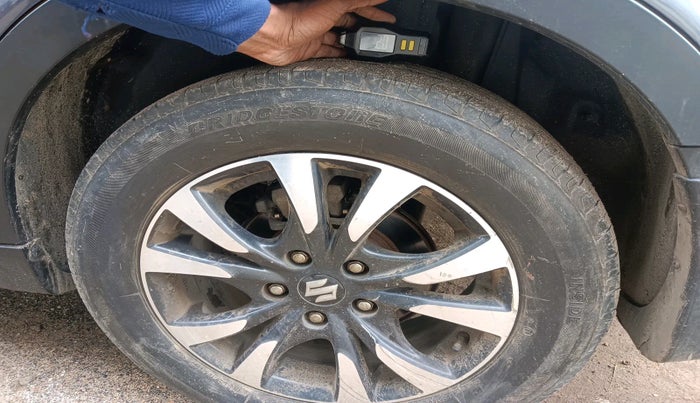 2017 Maruti S Cross ZETA 1.3, Diesel, Manual, 1,29,314 km, tyre