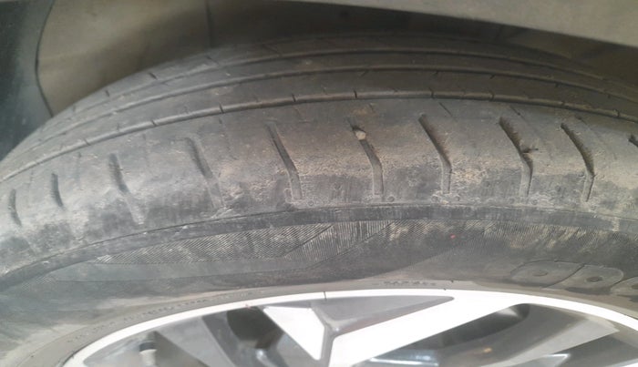 2023 Hyundai Creta SX (O) AT 1.5 DIESEL, Diesel, Automatic, 23,869 km, tyre