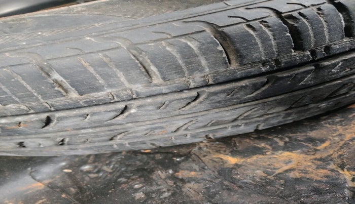 2014 Honda City 1.5L I-VTEC VX, Petrol, Manual, 1,10,408 km, tyre