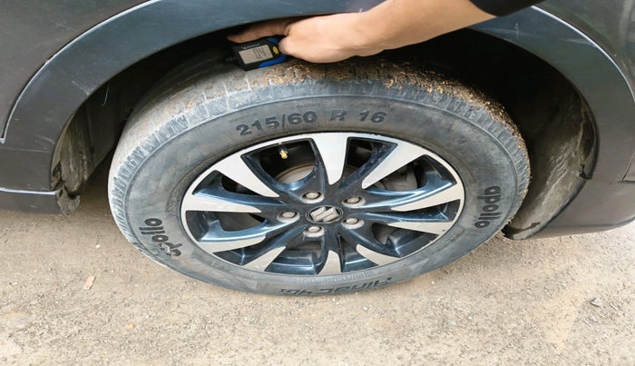 2018 Maruti S Cross ZETA 1.3, Diesel, Manual, 46,032 km, tyre