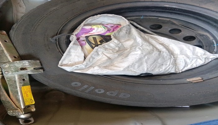 2011 Hyundai i20 MAGNA 1.2, Petrol, Manual, 34,764 km, tyre