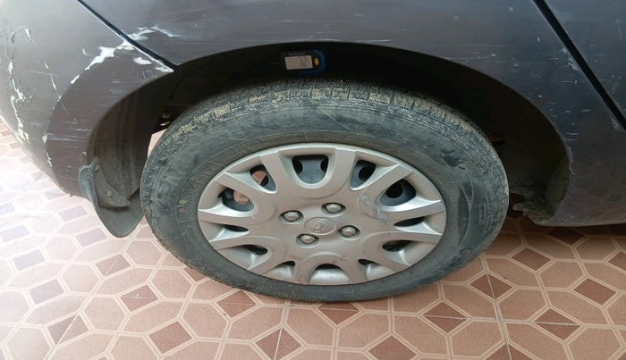 2011 Hyundai i20 MAGNA 1.2, Petrol, Manual, 34,764 km, tyre