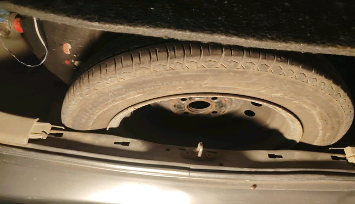 2014 Maruti Celerio VXI, Petrol, Manual, 86,232 km, tyre