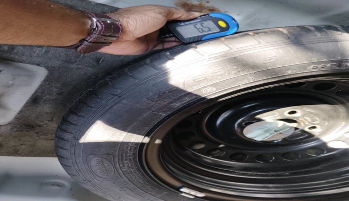 2018 Honda City 1.5L I-VTEC V MT, Petrol, Manual, 1,01,300 km, tyre