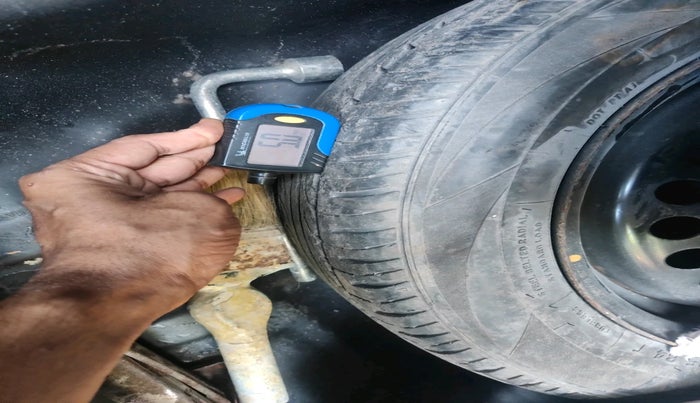 2011 Honda City 1.5L I-VTEC V MT, Petrol, Manual, 1,00,219 km, tyre