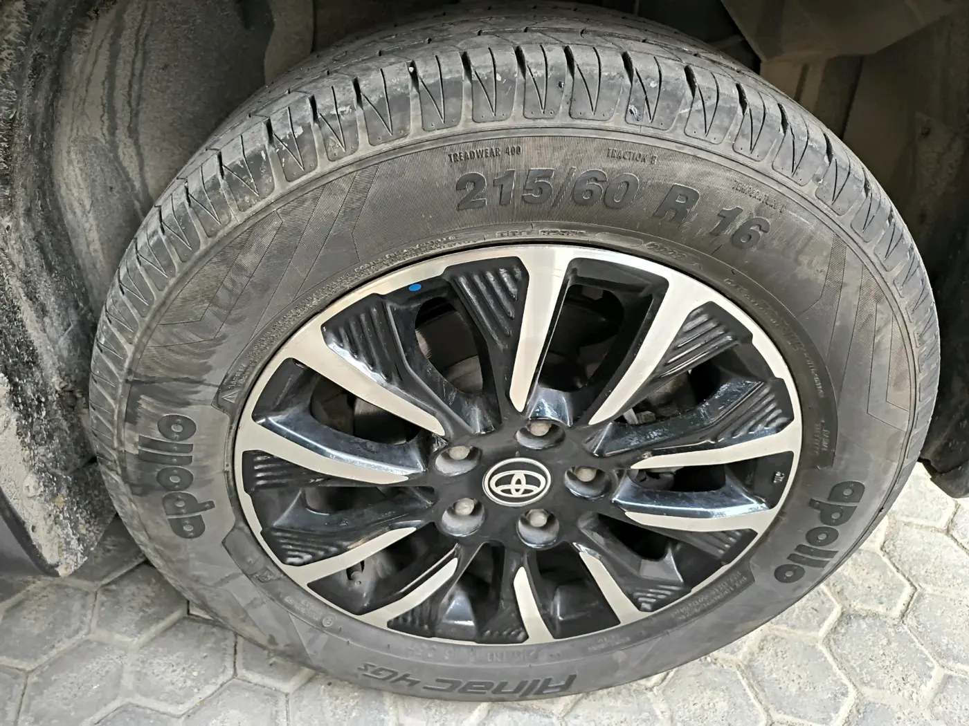 2022 Toyota URBAN CRUISER PREMIUM GRADE AT, Petrol, Automatic, 26,802 km, tyre