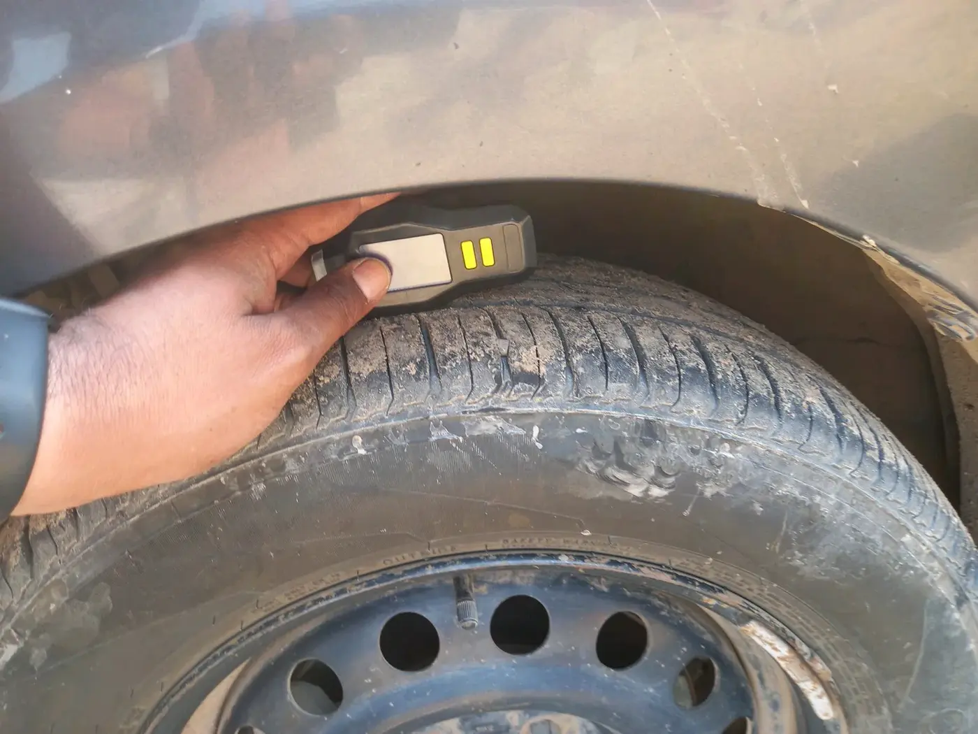 2014 Maruti Ertiga VDI, Diesel, Manual, 1,68,300 km, tyre
