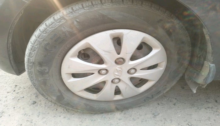 2012 Hyundai i10 MAGNA 1.1, Petrol, Manual, 52,610 km, tyre