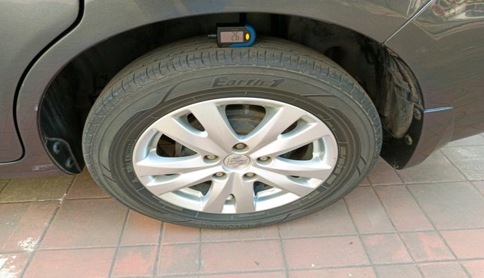 2016 Maruti Ertiga ZDI + SHVS, Diesel, Manual, 90,015 km, tyre