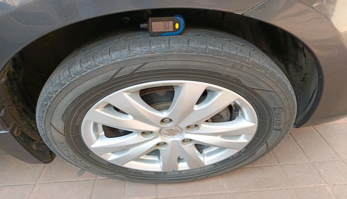 2016 Maruti Ertiga ZDI + SHVS, Diesel, Manual, 90,015 km, tyre