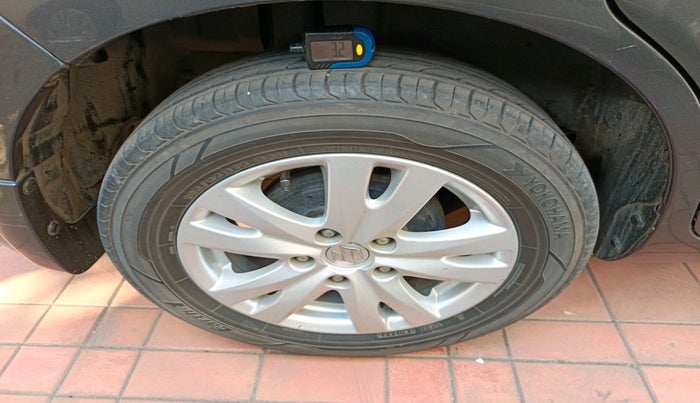 2016 Maruti Ertiga ZDI + SHVS, Diesel, Manual, 90,015 km, tyre