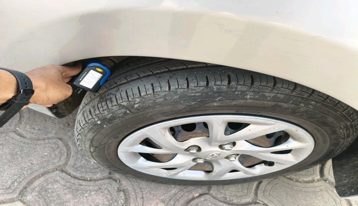 2017 Hyundai Grand i10 SPORTZ 1.2 KAPPA VTVT, Petrol, Manual, 72,904 km, tyre