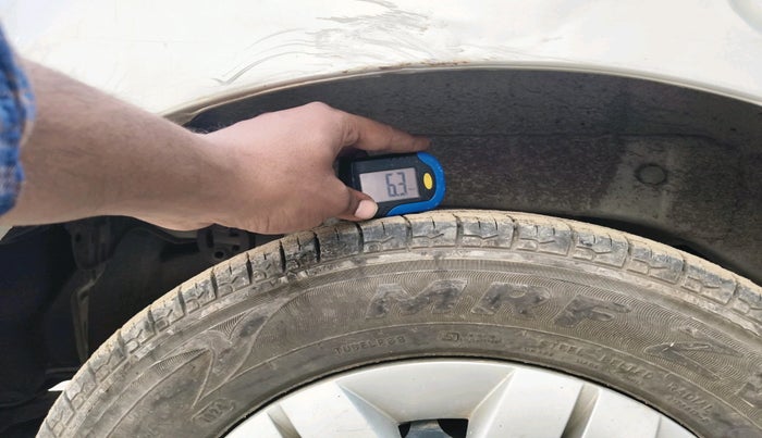 2018 Maruti Alto 800 VXI, Petrol, Manual, 52,164 km, tyre