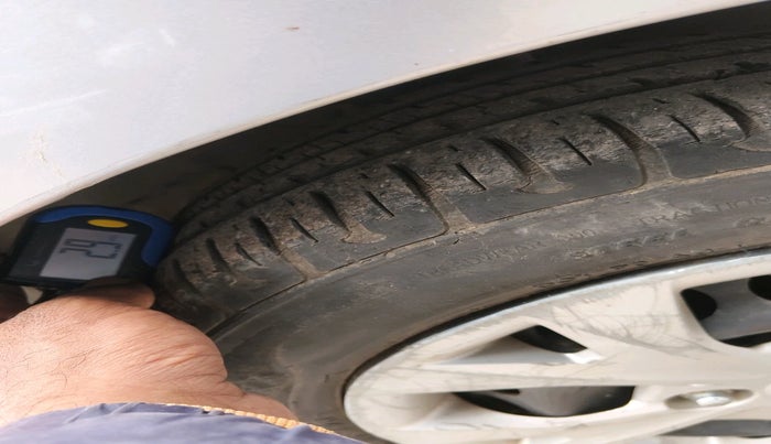 2014 Hyundai Grand i10 MAGNA 1.2 KAPPA VTVT, Petrol, Manual, 64,834 km, tyre