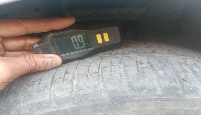 2016 Hyundai Elite i20 SPORTZ 1.2, Petrol, Manual, 1,22,293 km, tyre