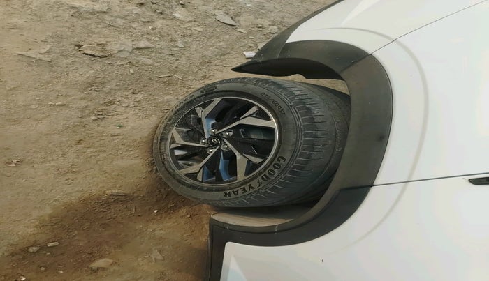 2021 Hyundai Creta EX 1.5 DIESEL, Diesel, Manual, 52,557 km, tyre