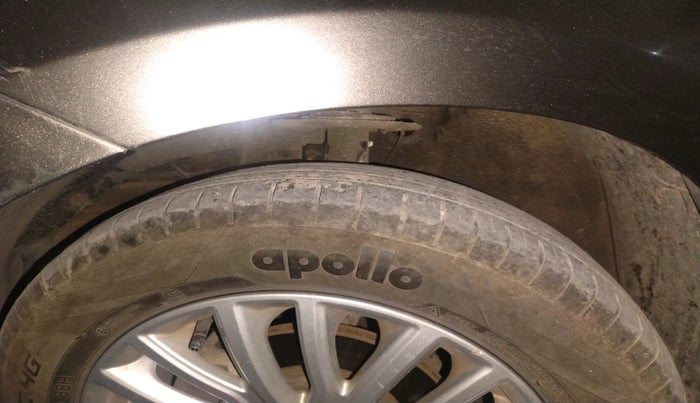 2023 Maruti Dzire ZXI CNG, Petrol, Manual, 43,180 km, tyre