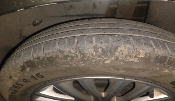 2023 Maruti Dzire ZXI CNG, Petrol, Manual, 43,180 km, tyre