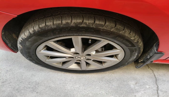 2019 Volkswagen Polo HIGHLINE PLUS 1.0 16 ALLOY, Petrol, Manual, 69,230 km, tyre