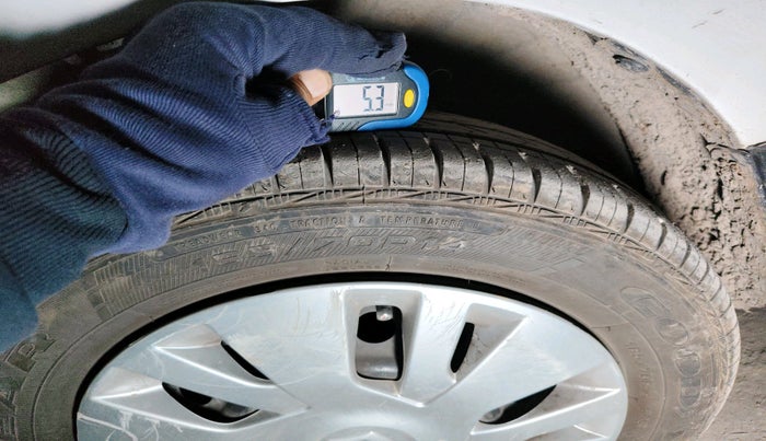 2018 Maruti Wagon R 1.0 VXI, Petrol, Manual, 1,43,798 km, tyre