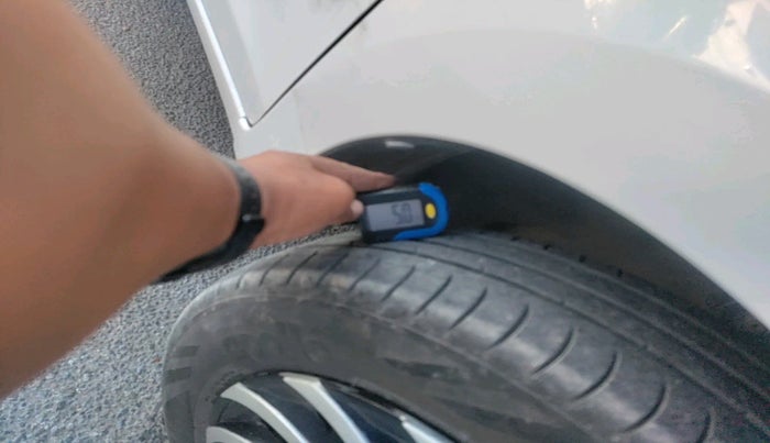 2016 Maruti Celerio ZXI, Petrol, Manual, 78,820 km, tyre