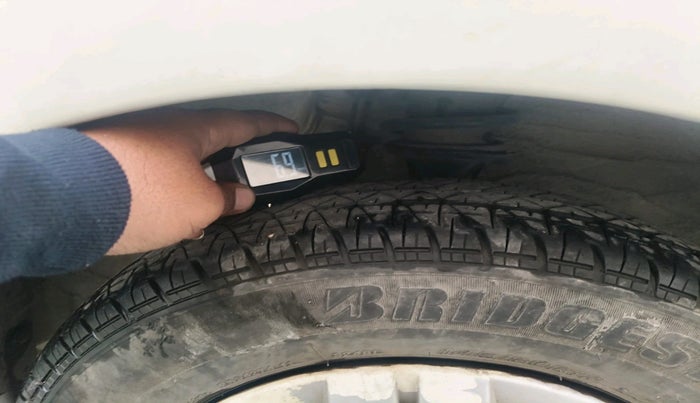 2013 Maruti Alto 800 LXI, Petrol, Manual, 56,011 km, tyre